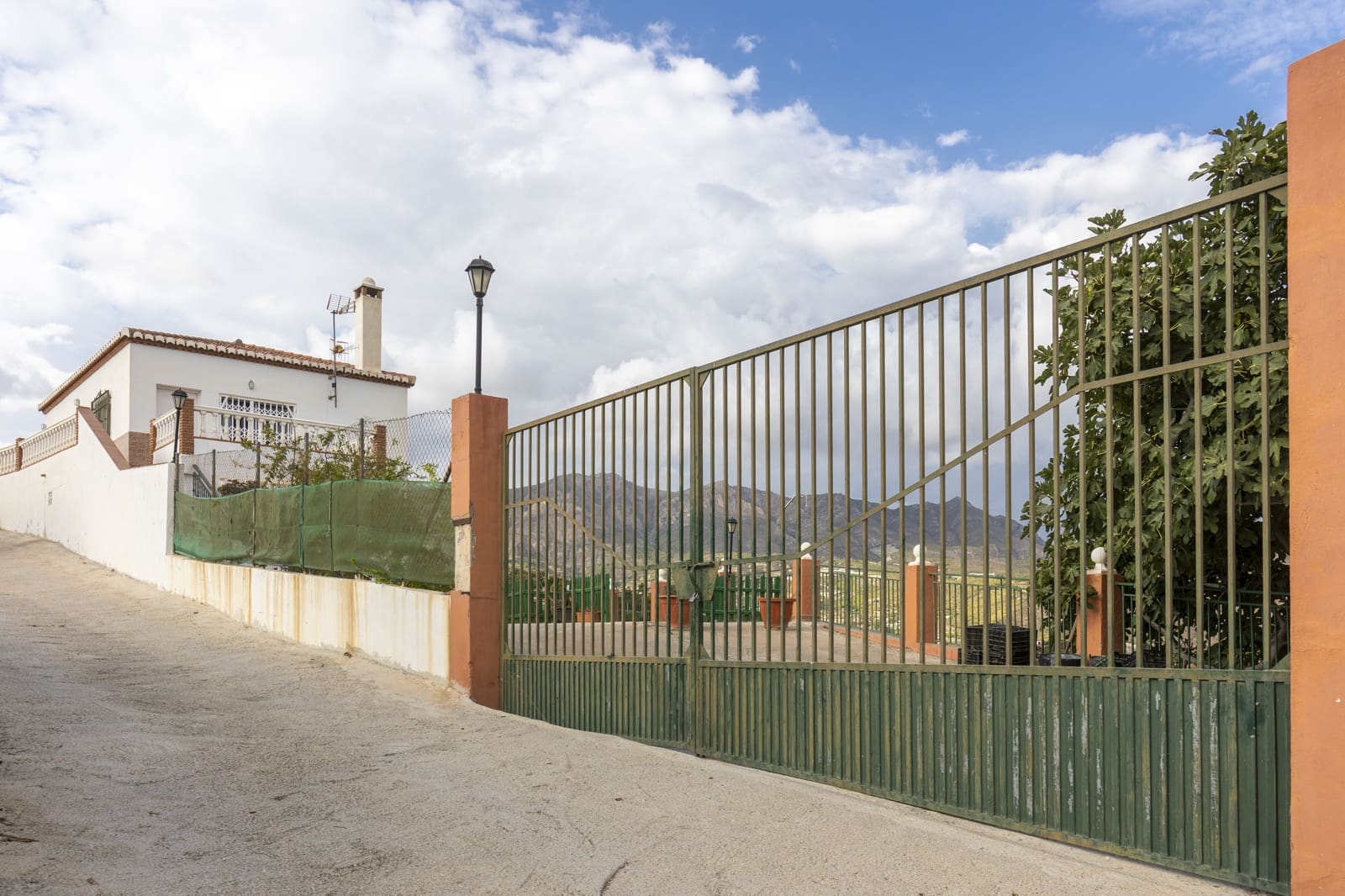 2 Zimmer Haus zu verkaufen in Salobrena mit Pool Garage - 320.000 € (Ref: 10145226)