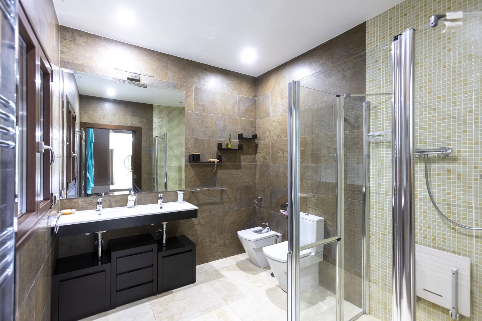 5 quarto Casa em Banda para venda em Velilla com piscina garagem - 900 000 € (Ref: 10147389)