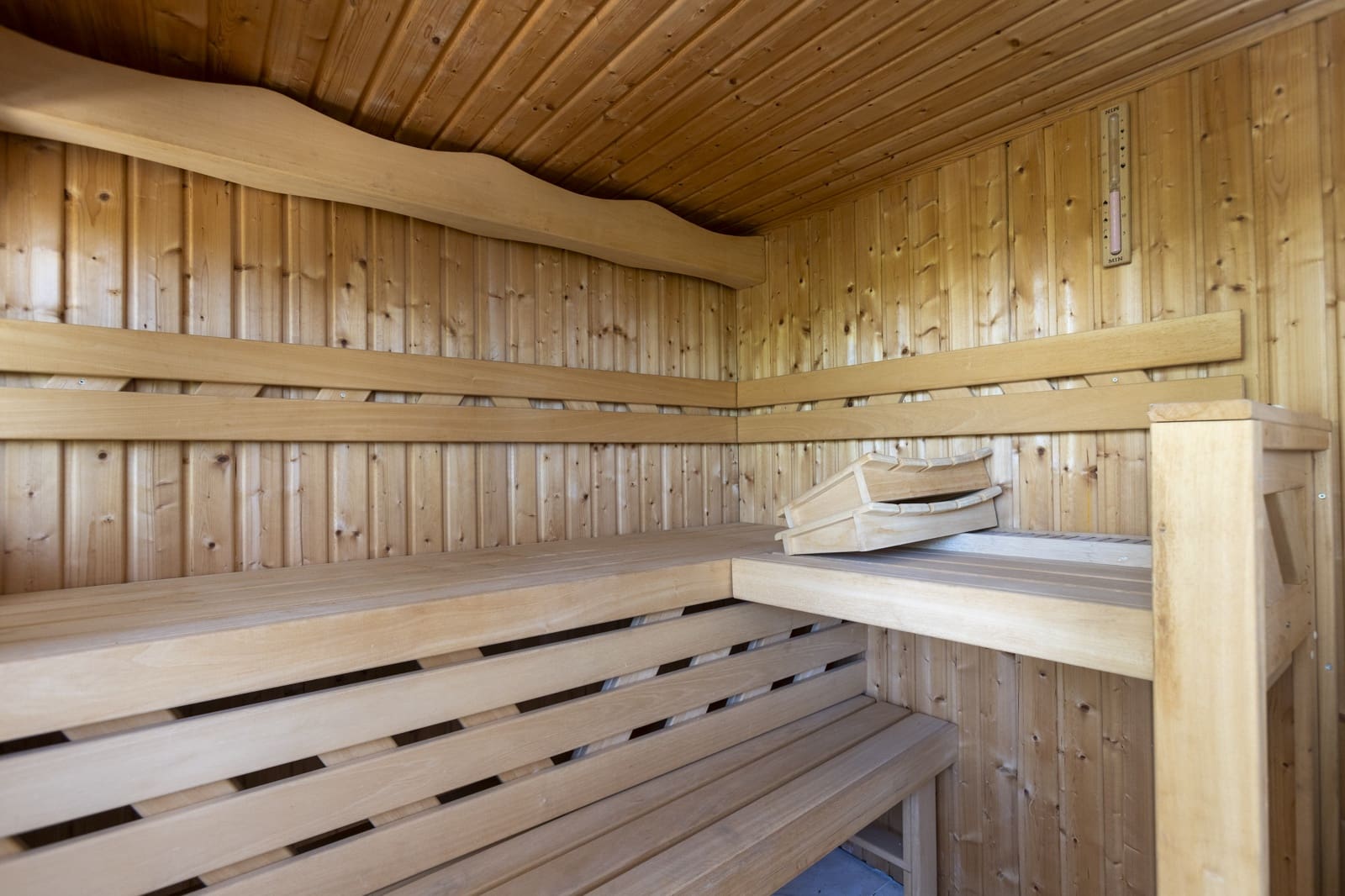 5 quarto Casa em Banda para venda em Velilla com piscina garagem - 900 000 € (Ref: 10147389)
