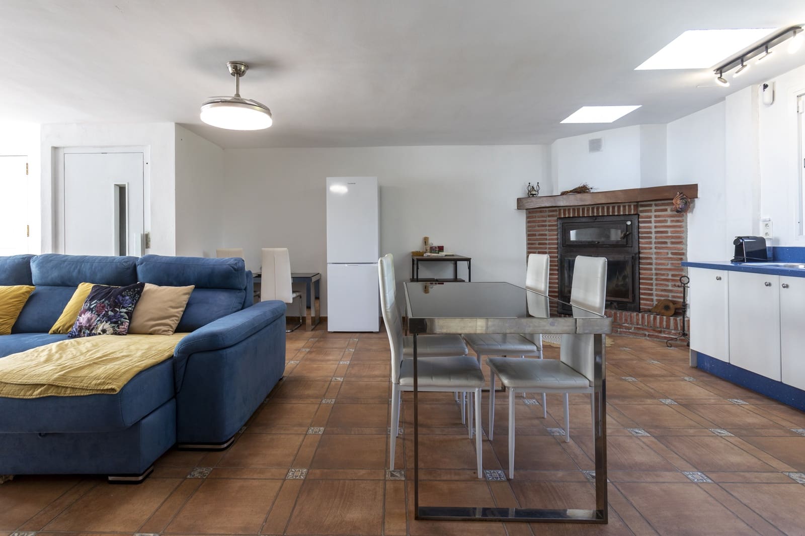 5 quarto Casa em Banda para venda em Velilla com piscina garagem - 900 000 € (Ref: 10147389)