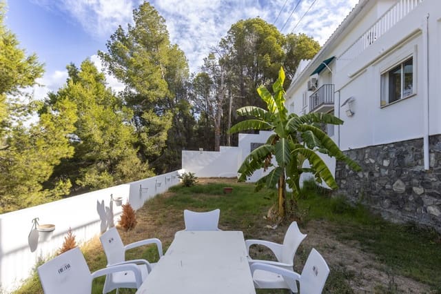 5 quarto Casa em Banda para venda em Velilla, Almuñécar com piscina garagem - 900 000 € (Ref: 10147389)
