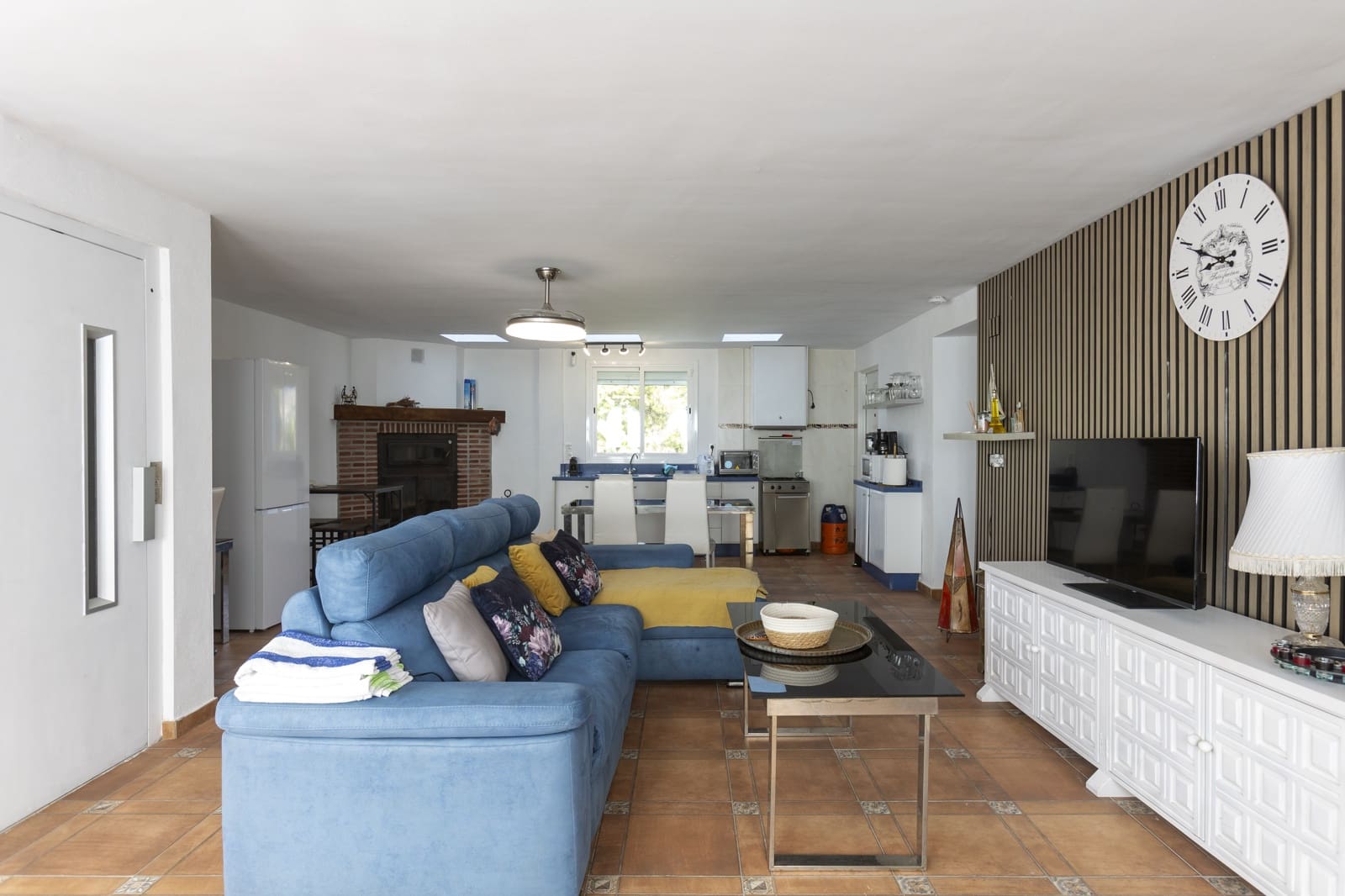 5 quarto Casa em Banda para venda em Velilla com piscina garagem - 900 000 € (Ref: 10147389)