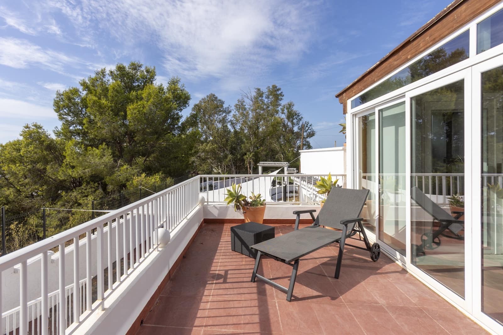5 quarto Casa em Banda para venda em Velilla com piscina garagem - 900 000 € (Ref: 10147389)