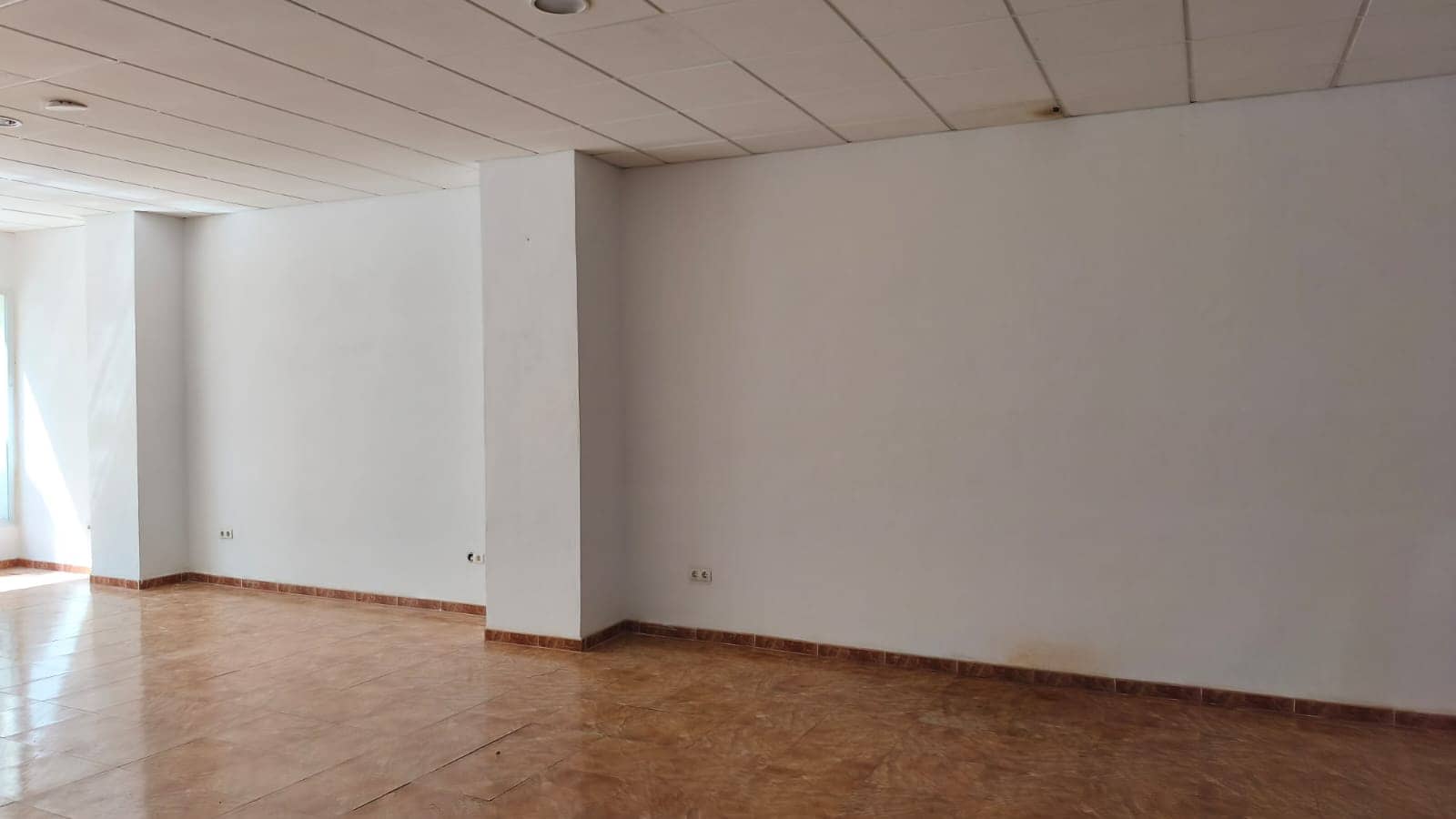 Negozio in vendita in Almunecar - 295.000 € (Rif: 10147406)