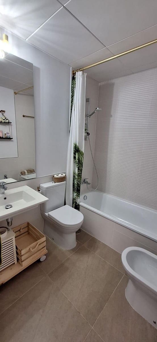 2 soveværelse Lejlighed til salg i Salobrena med swimmingpool garage - € 327.000 (Ref: 10147426)