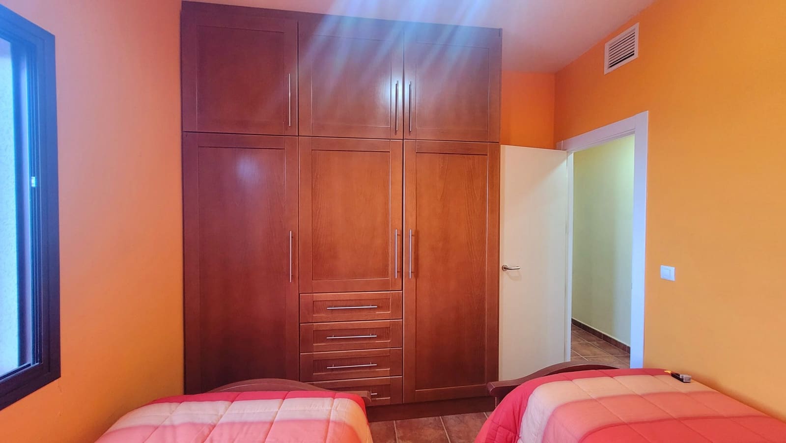 3 bedroom Flat for sale in Polopos with pool - € 127,500 (Ref: 10167161)