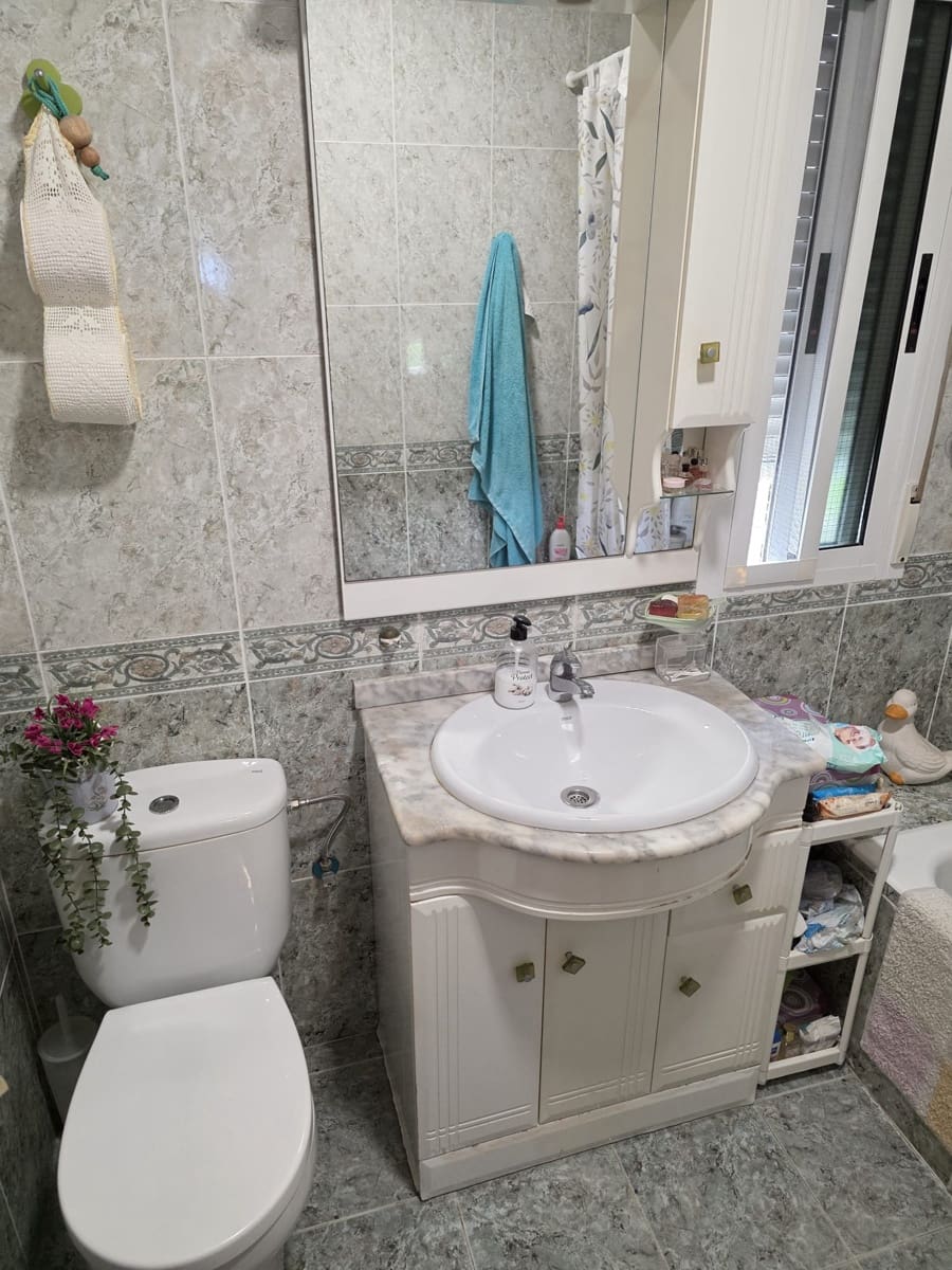 3 bedroom Townhouse for sale in Albunol - € 127,500 (Ref: 10167490)