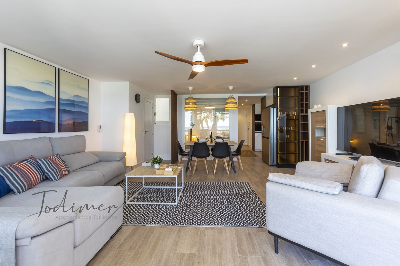 4 bedroom Apartment for rent in Almunecar - € 2,000 (Ref: 9885319)