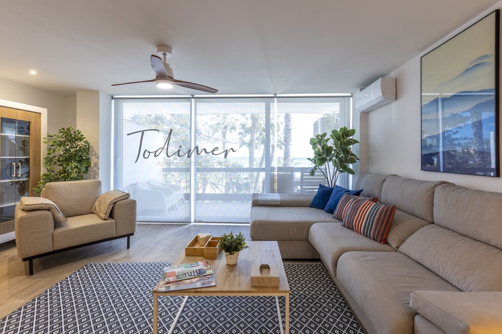 4 bedroom Apartment for rent in Almunecar - € 2,000 (Ref: 9885319)