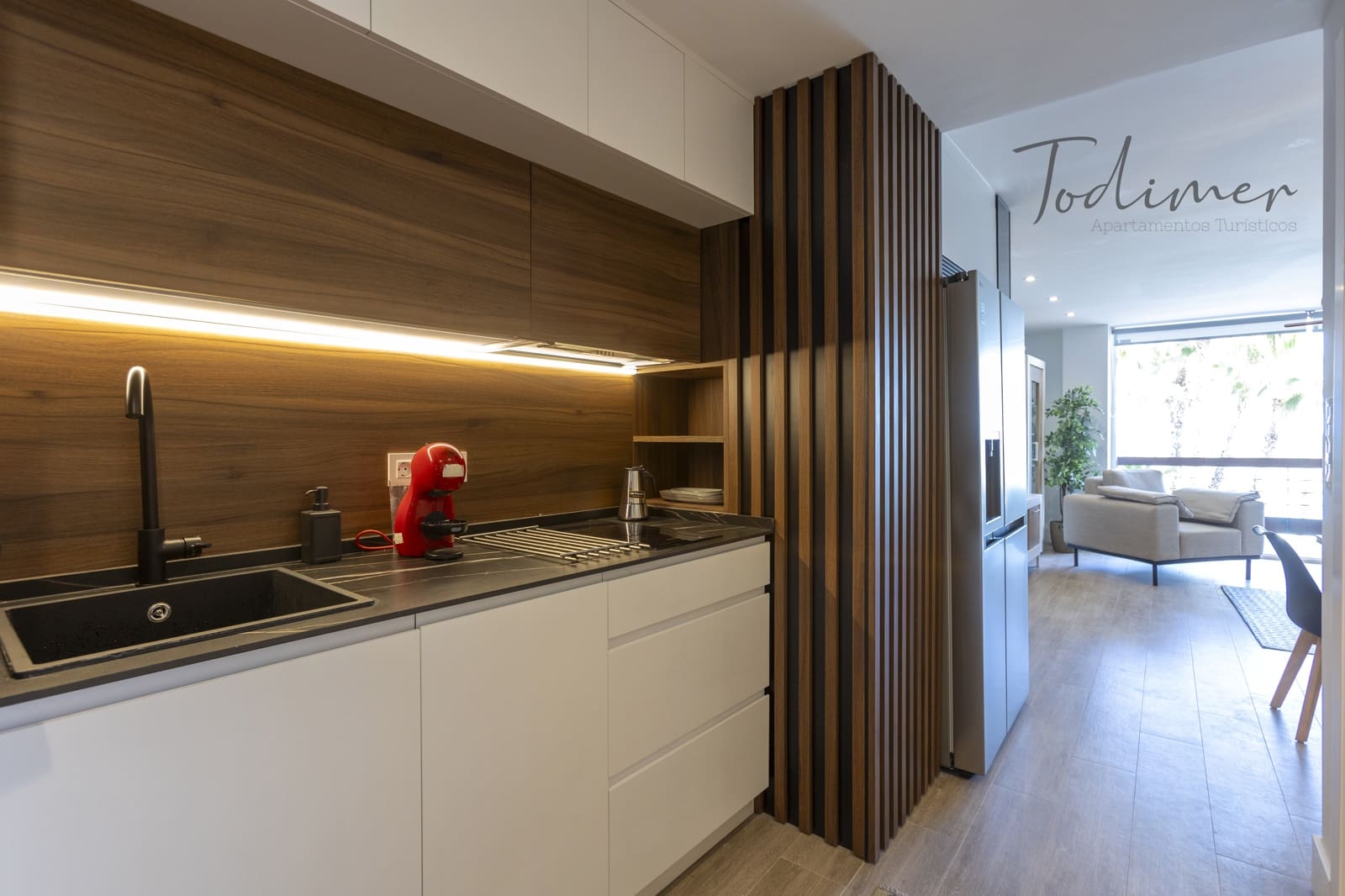 4 bedroom Apartment for rent in Almunecar - € 2,000 (Ref: 9885319)