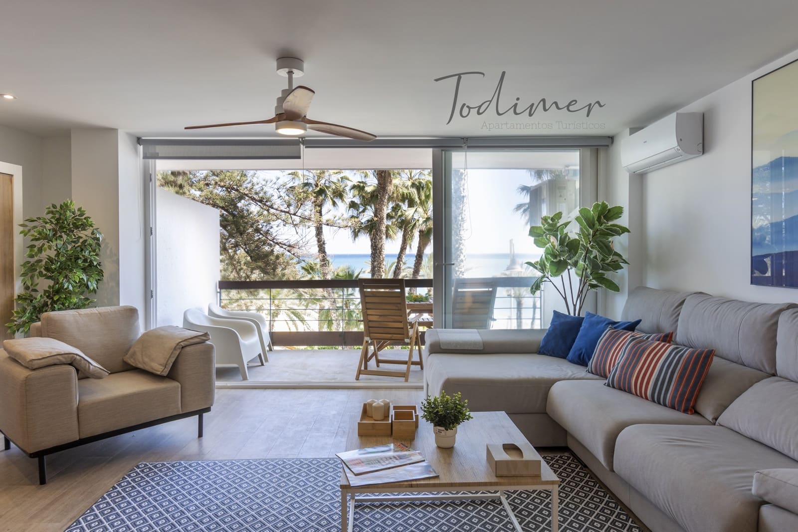 4 bedroom Apartment for rent in Almunecar - € 2,000 (Ref: 9885319)