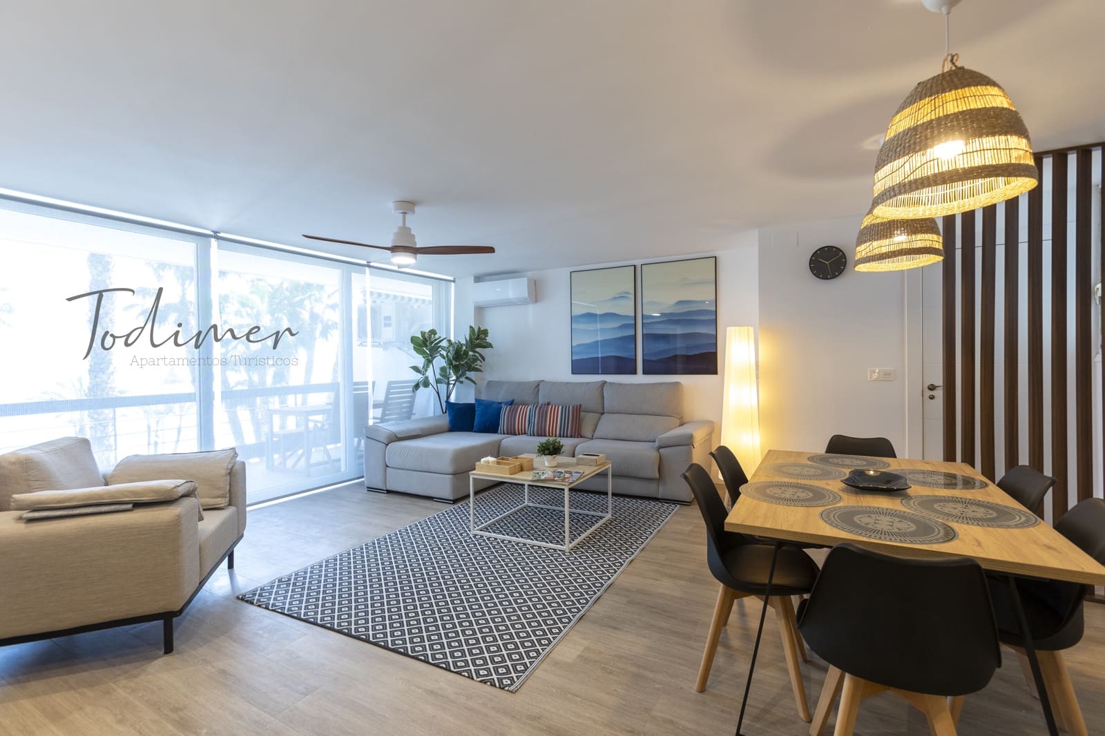 4 bedroom Apartment for rent in Almunecar - € 2,000 (Ref: 9885319)