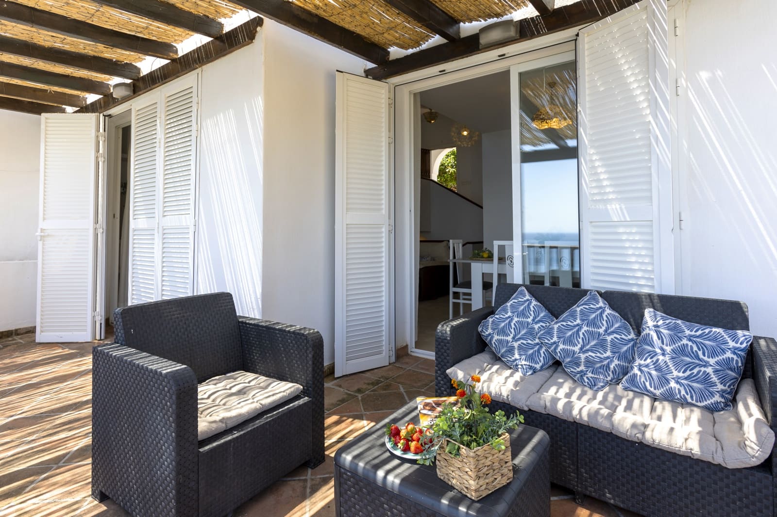 5 quarto Moradia para arrendamento para férias em La Herradura com piscina Garagem - 350 € (Ref: 9885323)