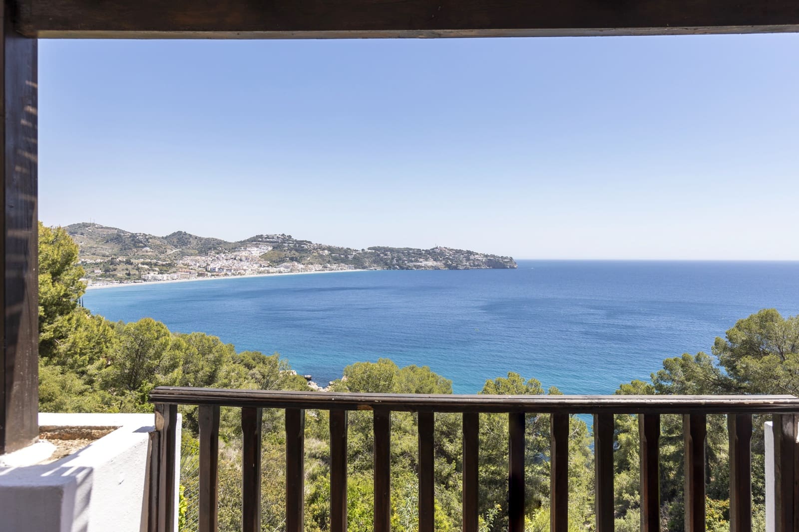 5 quarto Moradia para arrendamento para férias em La Herradura com piscina Garagem - 350 € (Ref: 9885323)