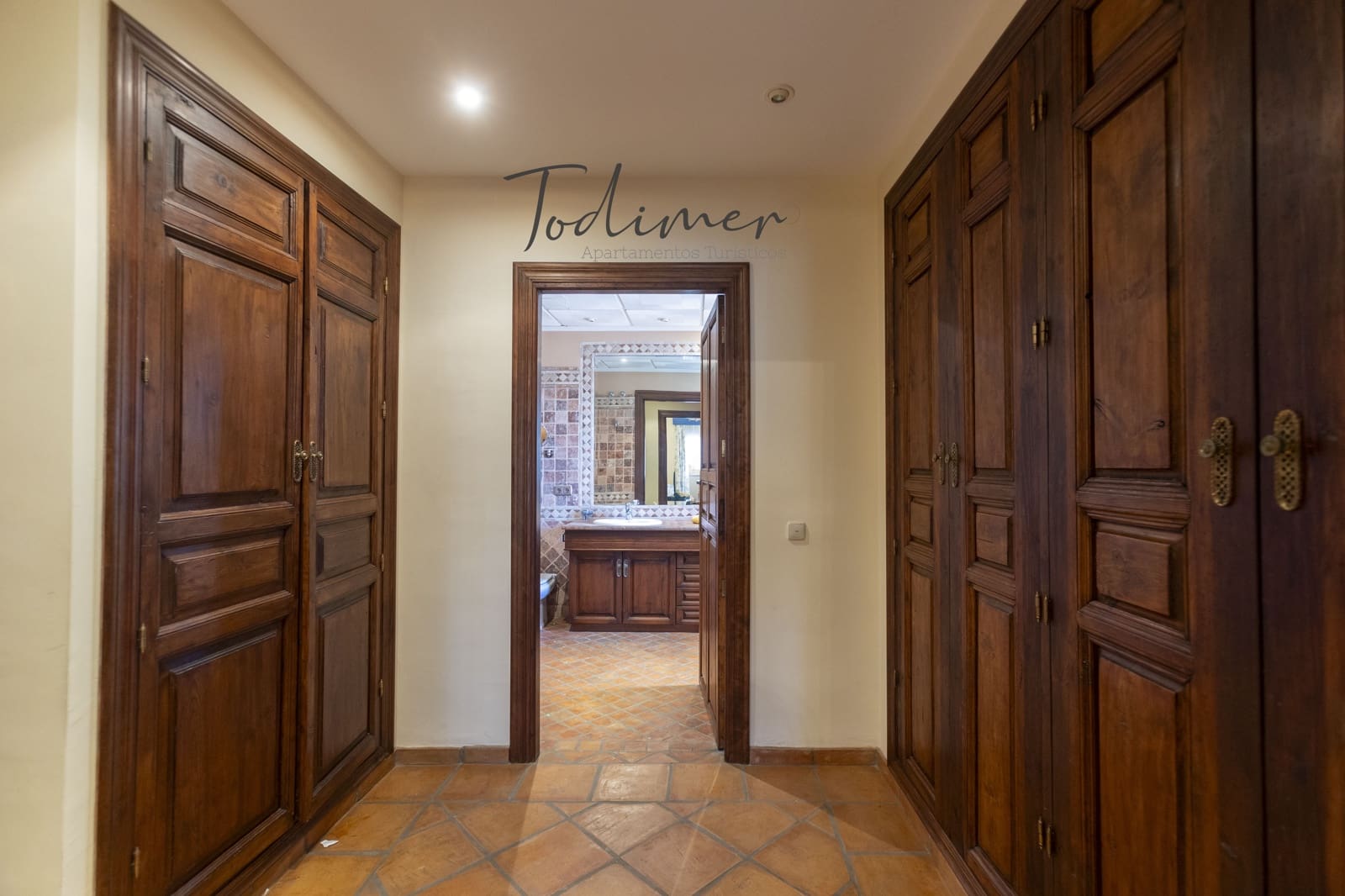 5 sovrum Villa till salu i La Herradura med pool garage - 1 650 000 € (Ref: 9885324)