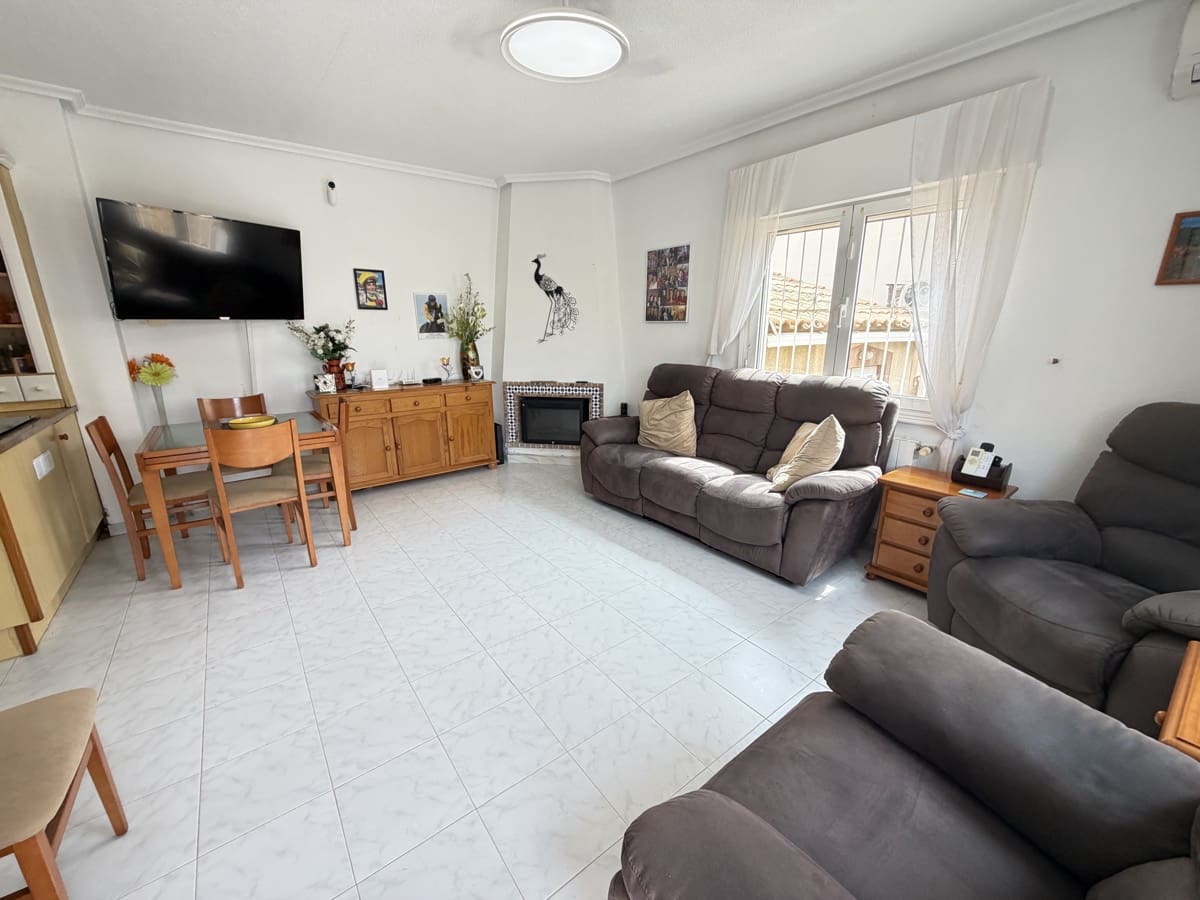 3 sypialnia Dom na sprzedaż w La Florida - 229 000 € (Ref: 10000145)