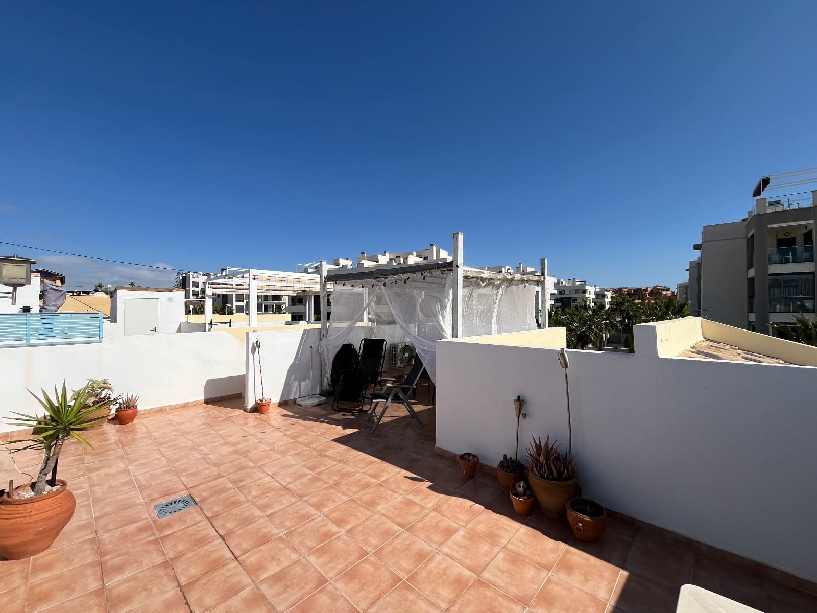 2 Zimmer Apartment zu verkaufen in Villamartin mit Pool - 164.000 € (Ref: 10001196)