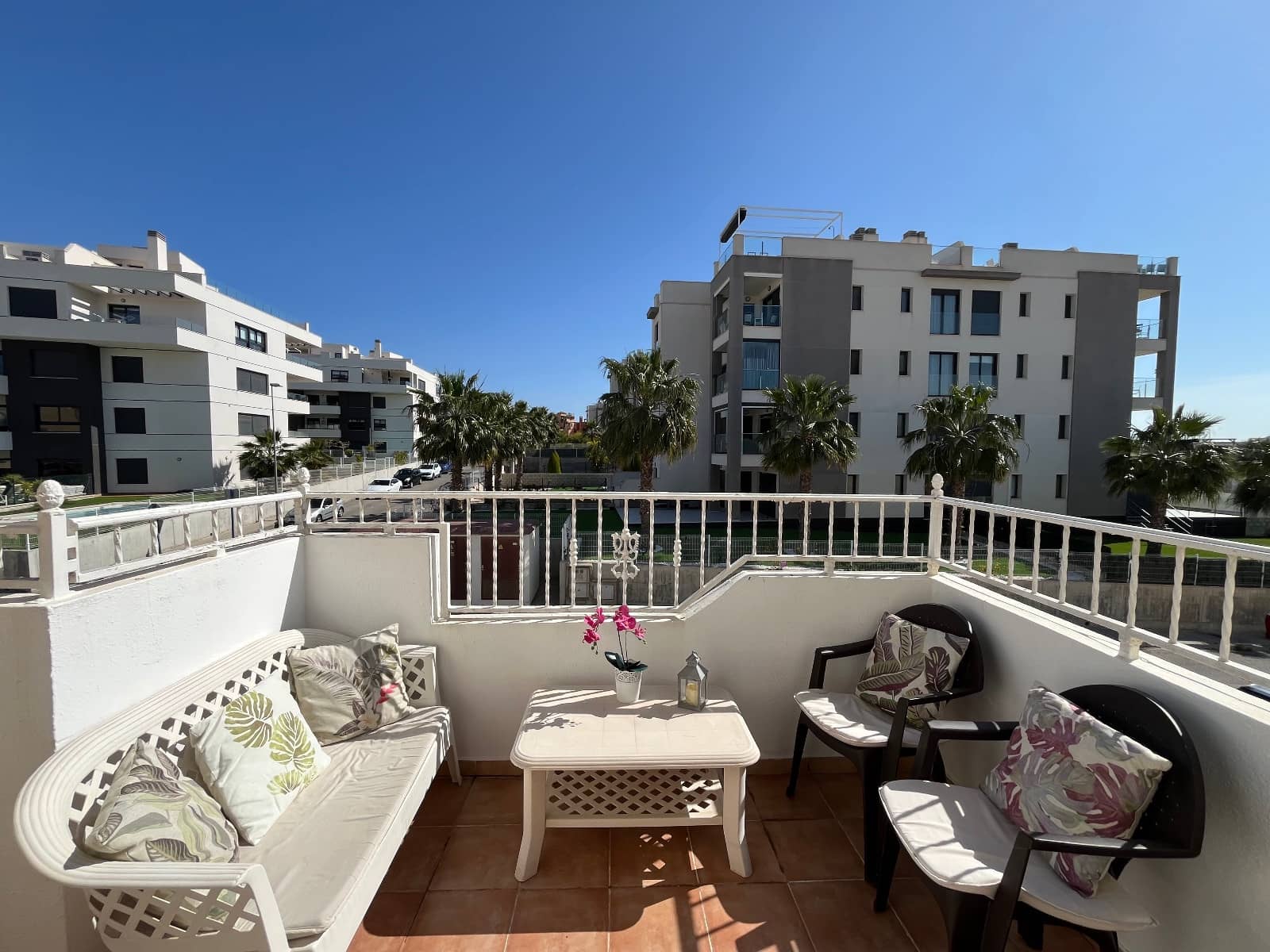 2 Zimmer Apartment zu verkaufen in Villamartin mit Pool - 164.000 € (Ref: 10001196)