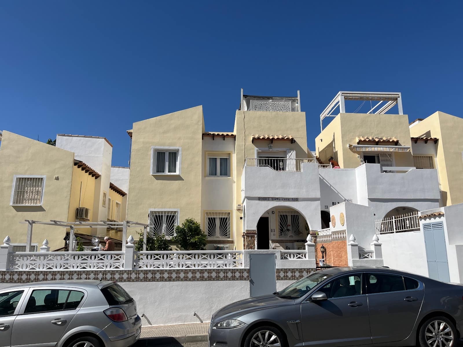 2 Zimmer Apartment zu verkaufen in Villamartin mit Pool - 164.000 € (Ref: 10001196)