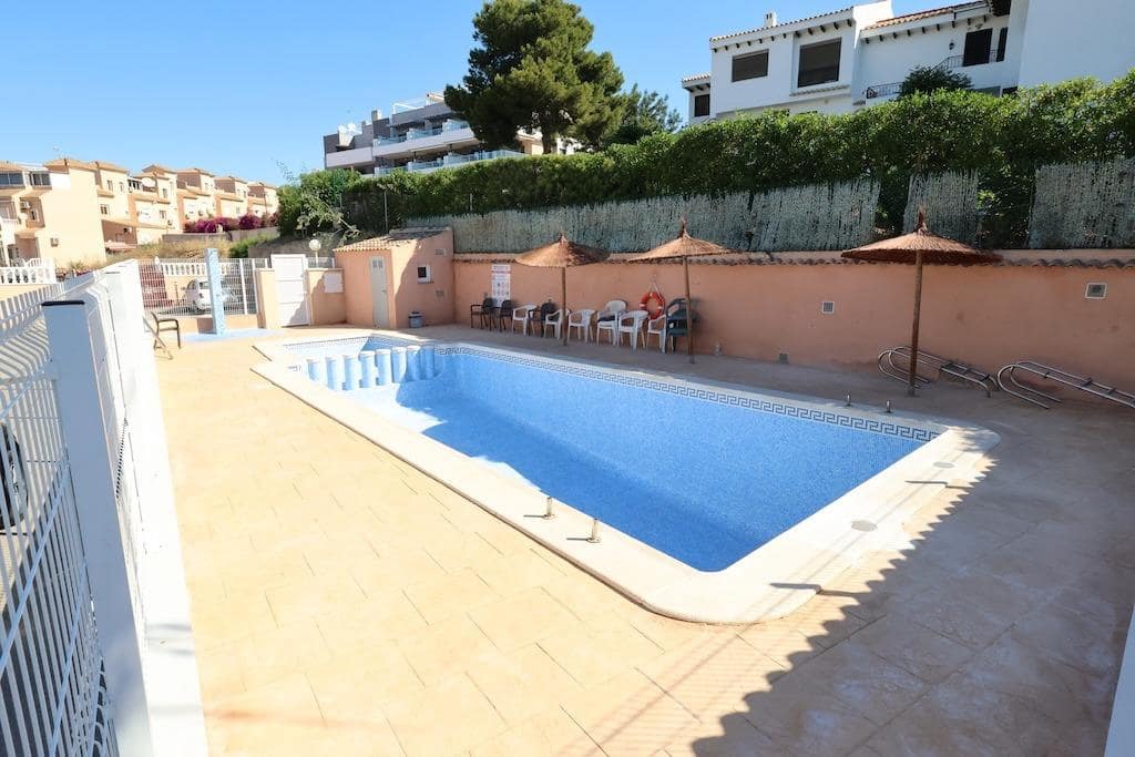 3 soveværelse Byhus til salg i La Zenia - € 280.000 (Ref: 10001197)