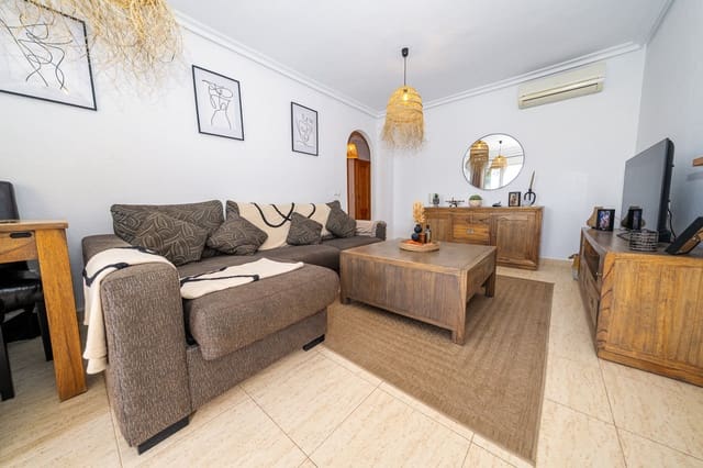 2 soveværelse Lejlighed til salg i Alicante by med swimmingpool garage - € 219.500 (Ref: 10007789)