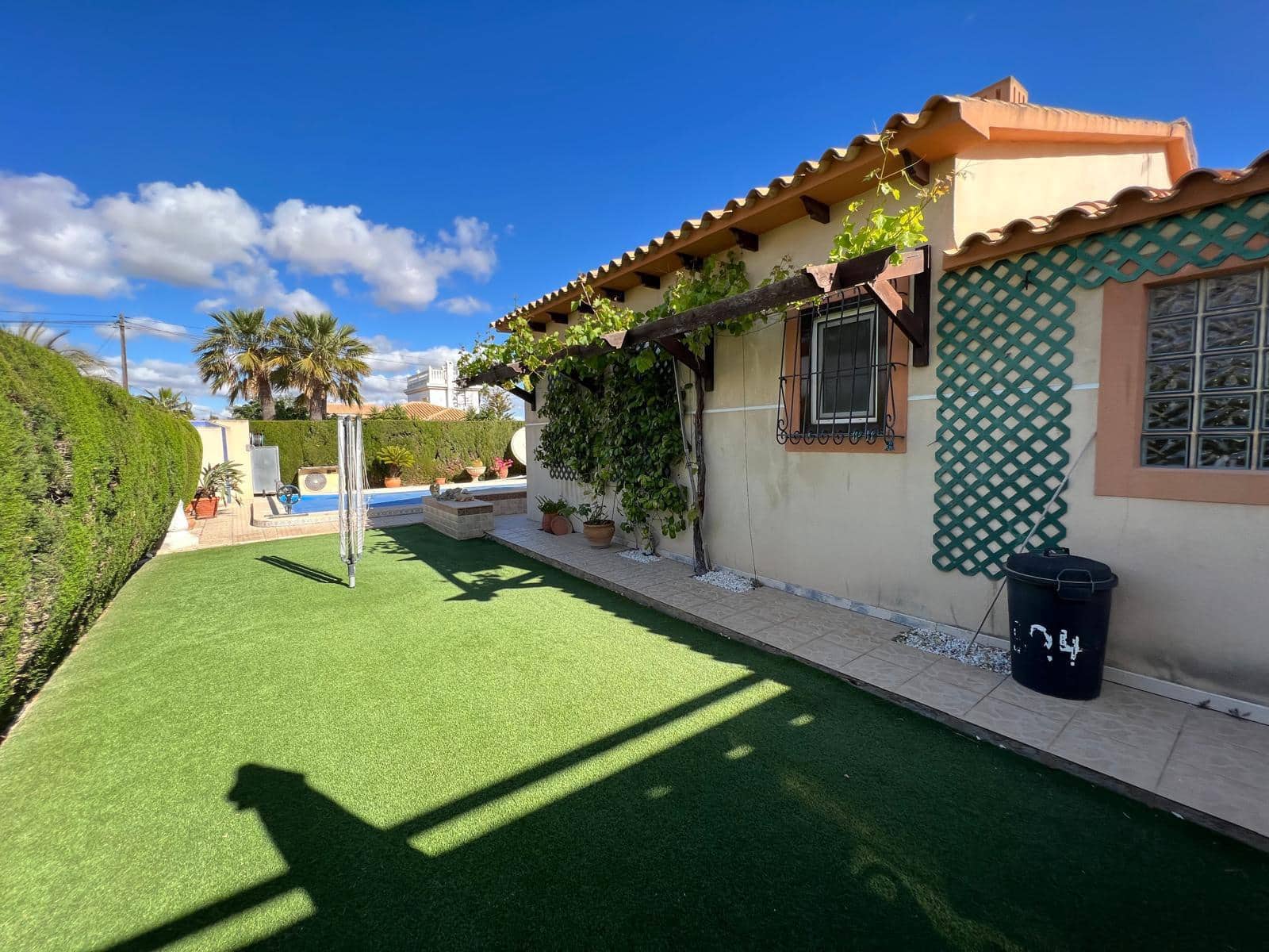 3 slaapkamer Villa te koop in Cabo Roig - € 815.000 (Ref: 10012515)