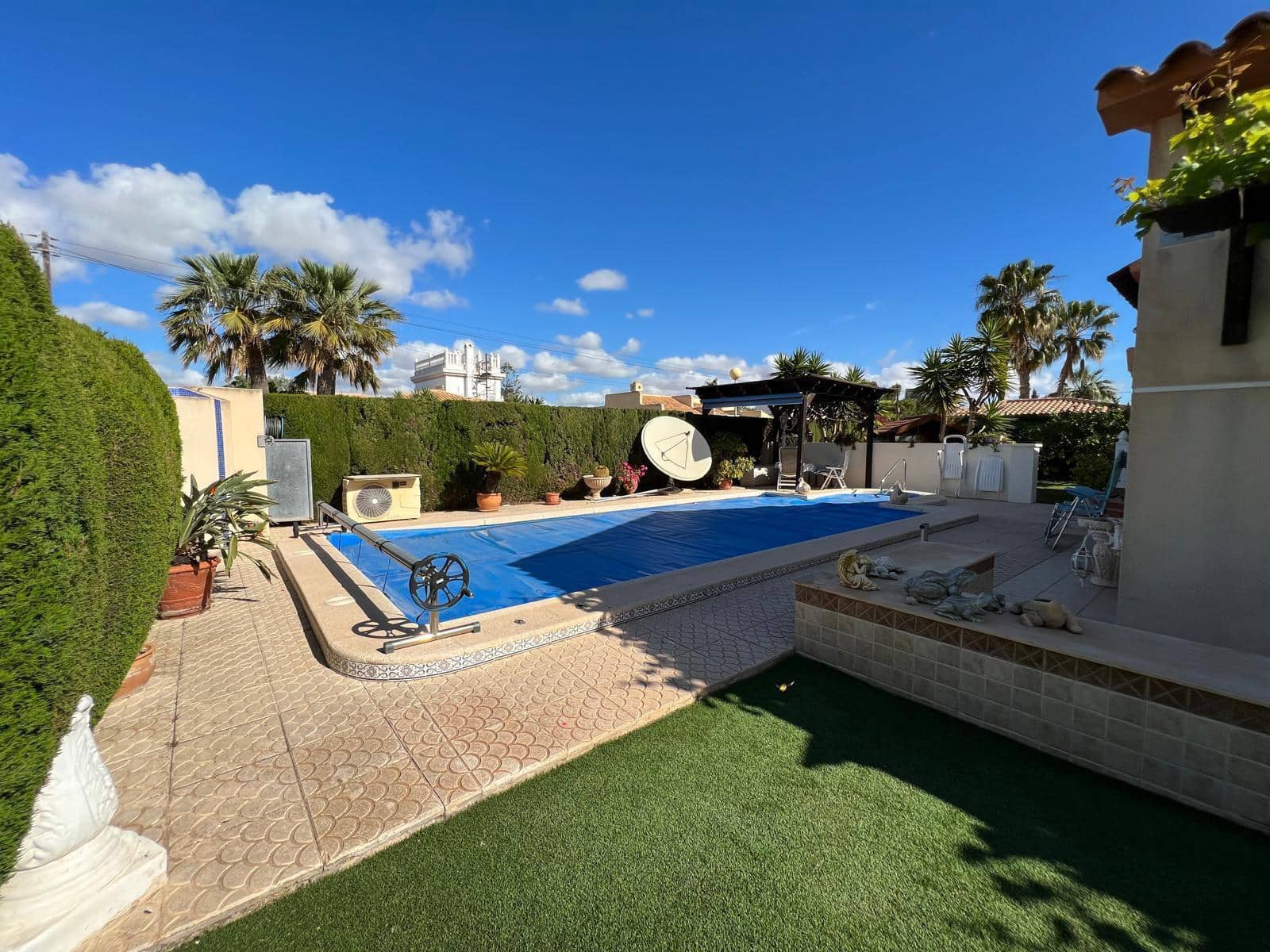 3 slaapkamer Villa te koop in Cabo Roig - € 815.000 (Ref: 10012515)
