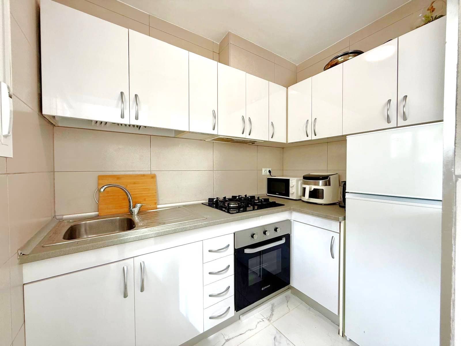 4 slaapkamer Huis te koop in Villamartin met zwembad - € 325.000 (Ref: 10015934)