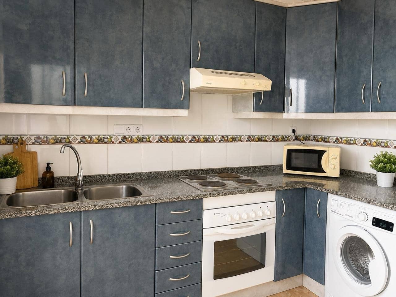 3 chambre Appartement à vendre à La Zenia avec piscine garage - 195 000 € (Ref: 10021418)