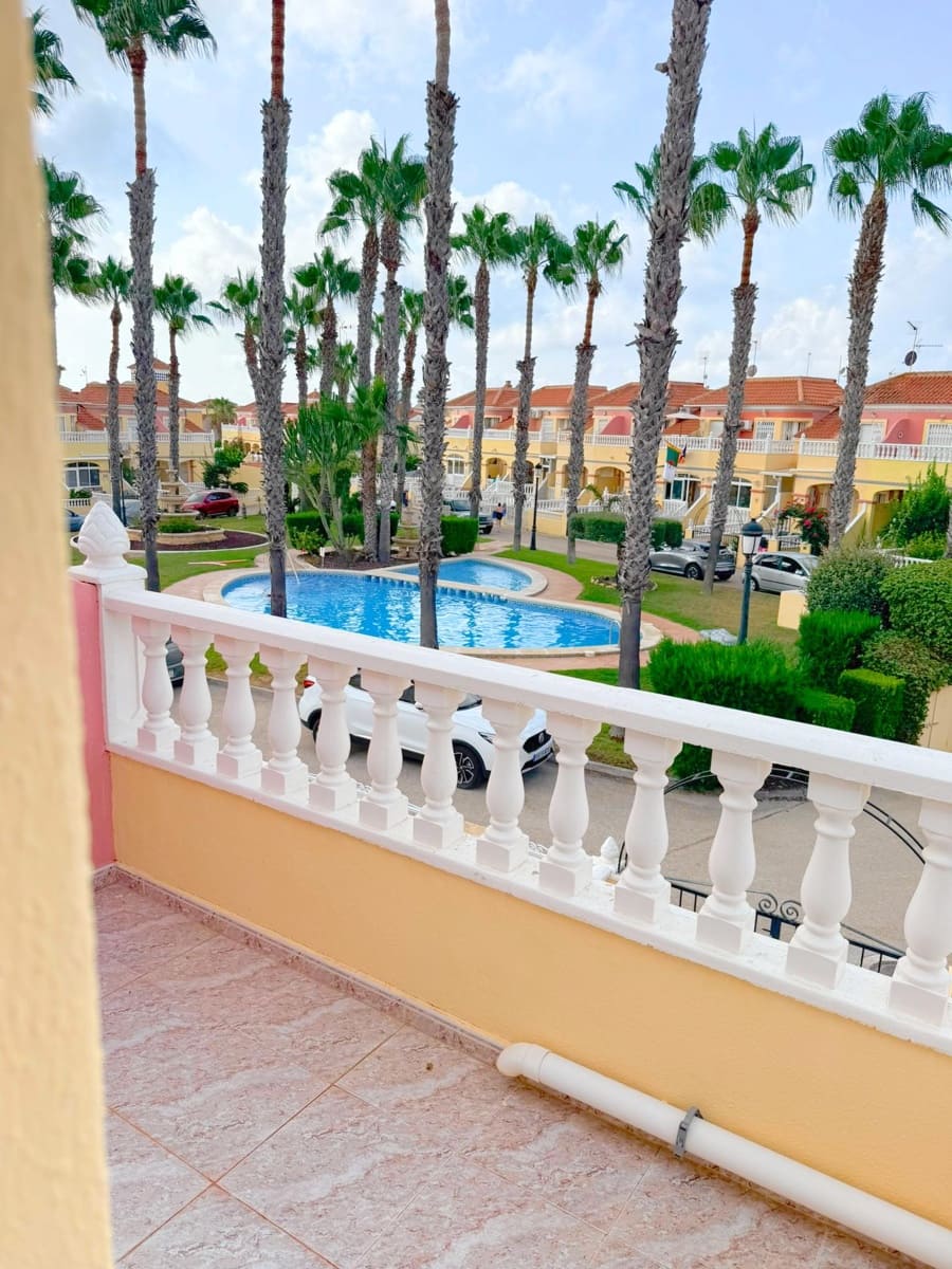 3 camera da letto Casa in vendita in La Zenia con piscina garage - 269.950 € (Rif: 10023186)