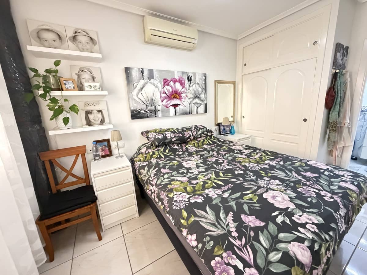 2 sovrum Radhus till salu i Los Altos - 245 000 € (Ref: 10023189)