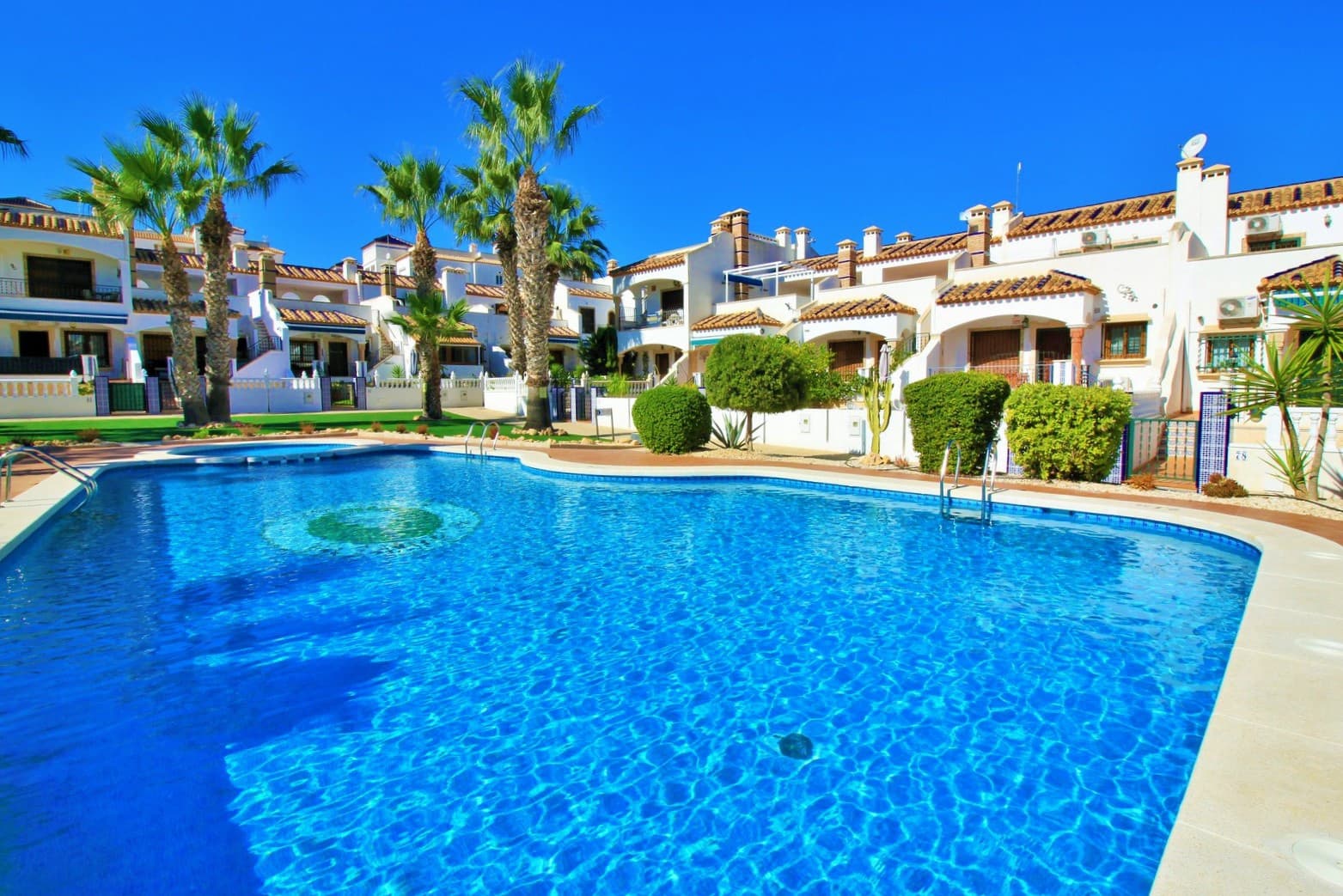 2 soverom Leilighet til salgs i Villamartin - € 189 950 (Ref: 10029714)