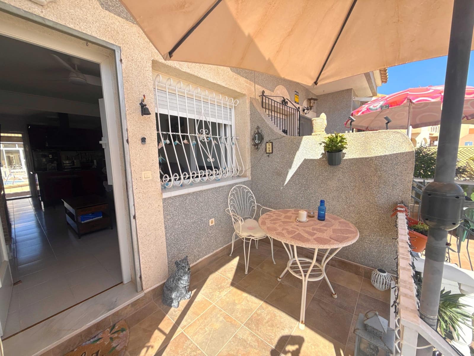2 soverom Bungalow til salgs i La Florida med svømmebasseng - € 169 950 (Ref: 10060805)