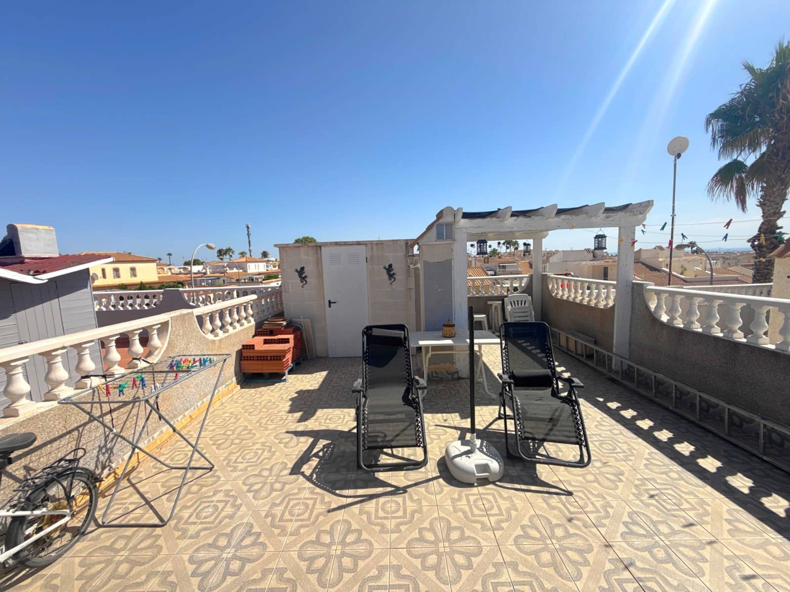 2 soverom Bungalow til salgs i La Florida med svømmebasseng - € 169 950 (Ref: 10060805)