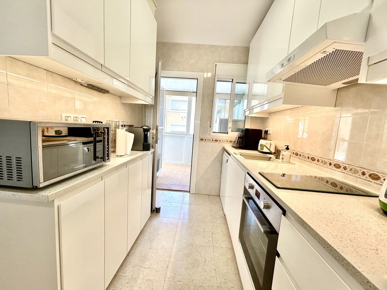 Chalet de 5 habitaciones en Villamartin en venta - 269.000 € (Ref: 10062933)
