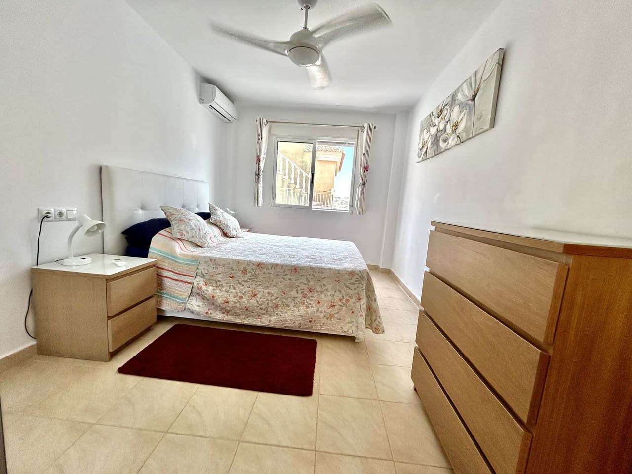 Chalet de 5 habitaciones en Villamartin en venta - 269.000 € (Ref: 10062933)