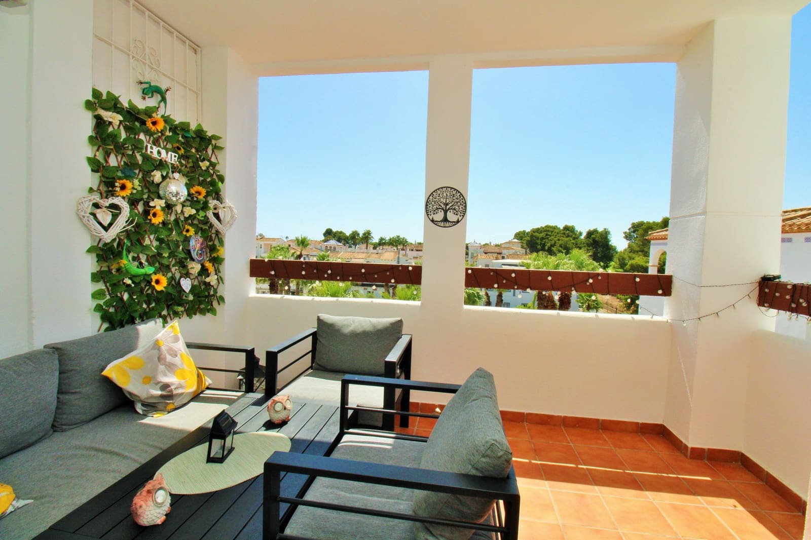 Apartamento de 2 habitaciones en Villamartin en venta - 210.000 € (Ref: 10062935)