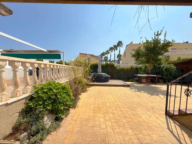 2 slaapkamer Appartement te koop in La Zenia, Orihuela met zwembad - € 219.950 (Ref: 10086627)