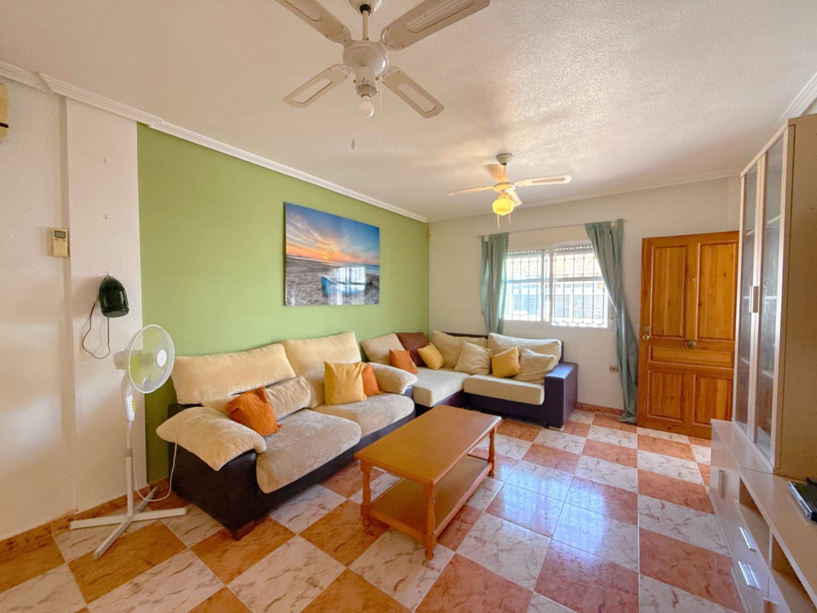 2 slaapkamer Appartement te koop in La Zenia met zwembad - € 219.950 (Ref: 10086627)