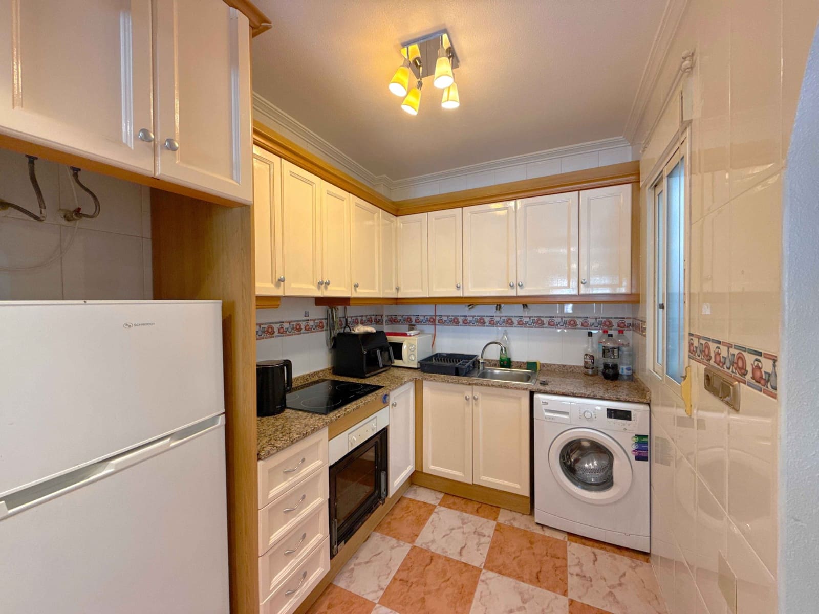 2 slaapkamer Appartement te koop in La Zenia met zwembad - € 219.950 (Ref: 10086627)