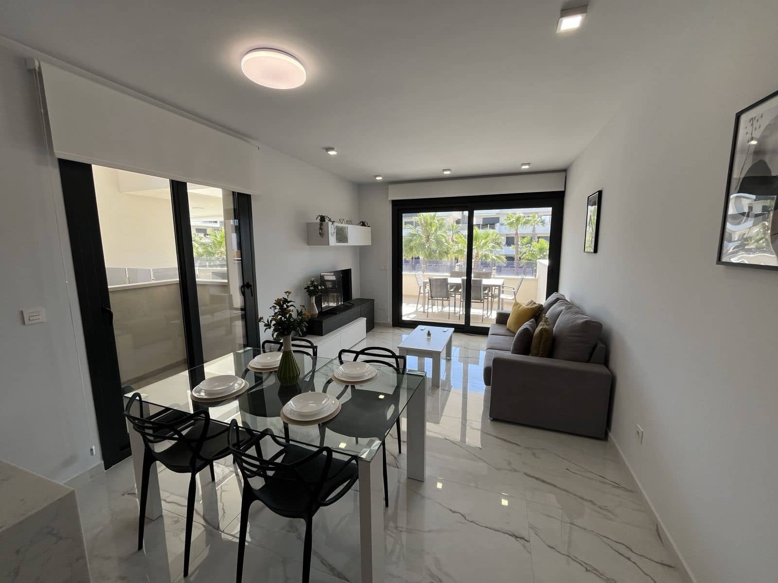2 Zimmer Apartment zu verkaufen in Los Altos mit Pool - 275.000 € (Ref: 10086631)