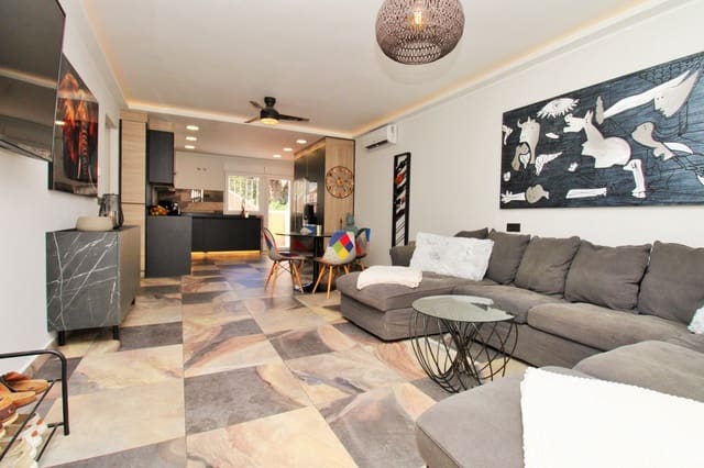 4 quarto Moradia para venda em Villamartin, Orihuela - 419 000 € (Ref: 10090067)