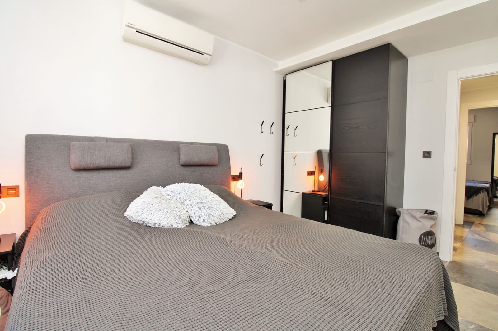 4 quarto Moradia para venda em Villamartin - 419 000 € (Ref: 10090067)