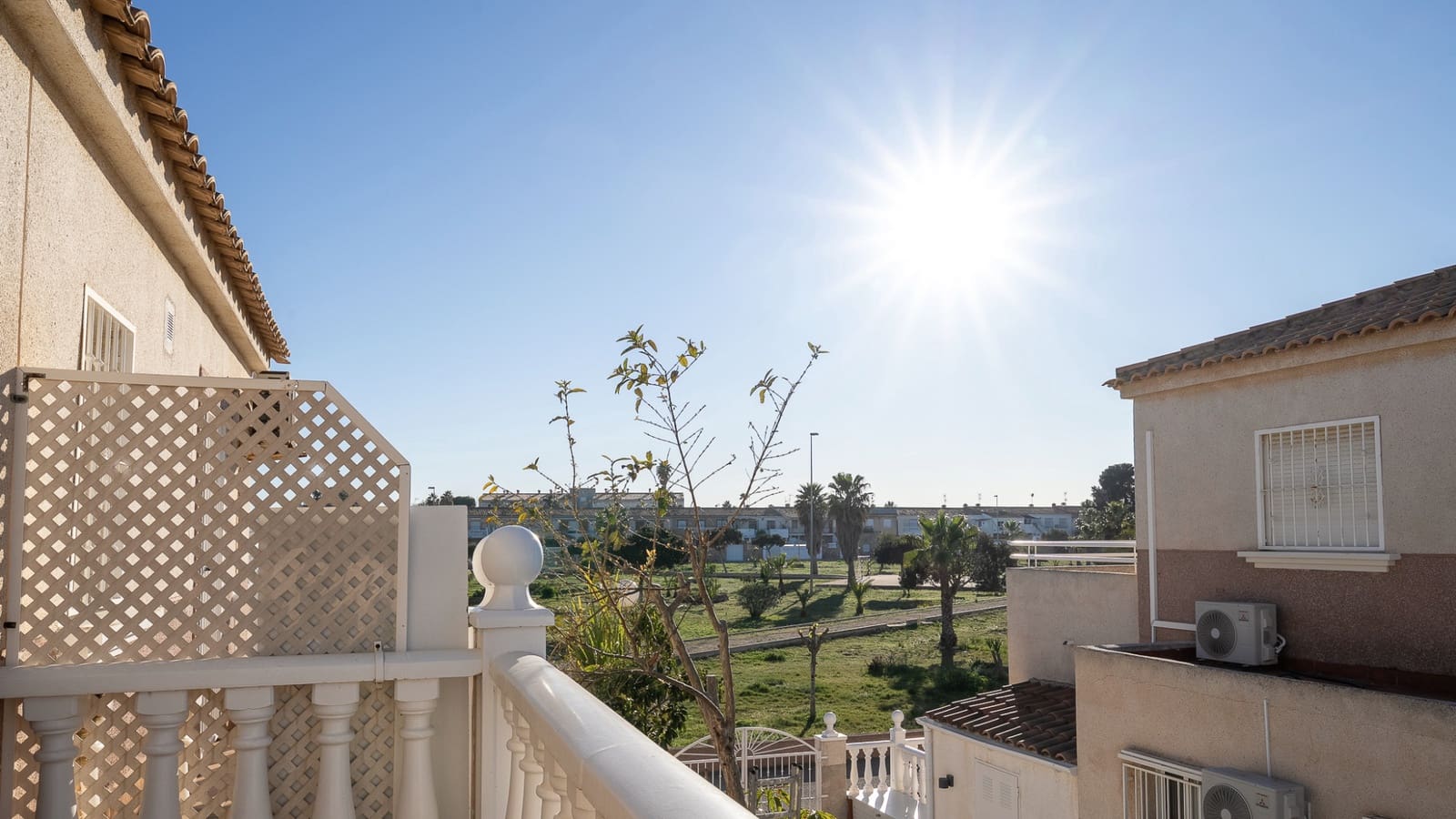 3 quarto Moradia para venda em Cabo Roig com piscina - 225 000 € (Ref: 10093781)