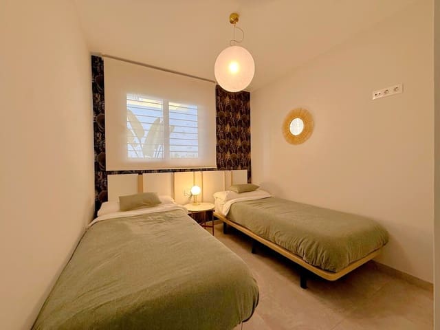 Apartamento de 2 habitaciones en Las Filipinas en venta con piscina garaje - 249.000 € (Ref: 10095581)