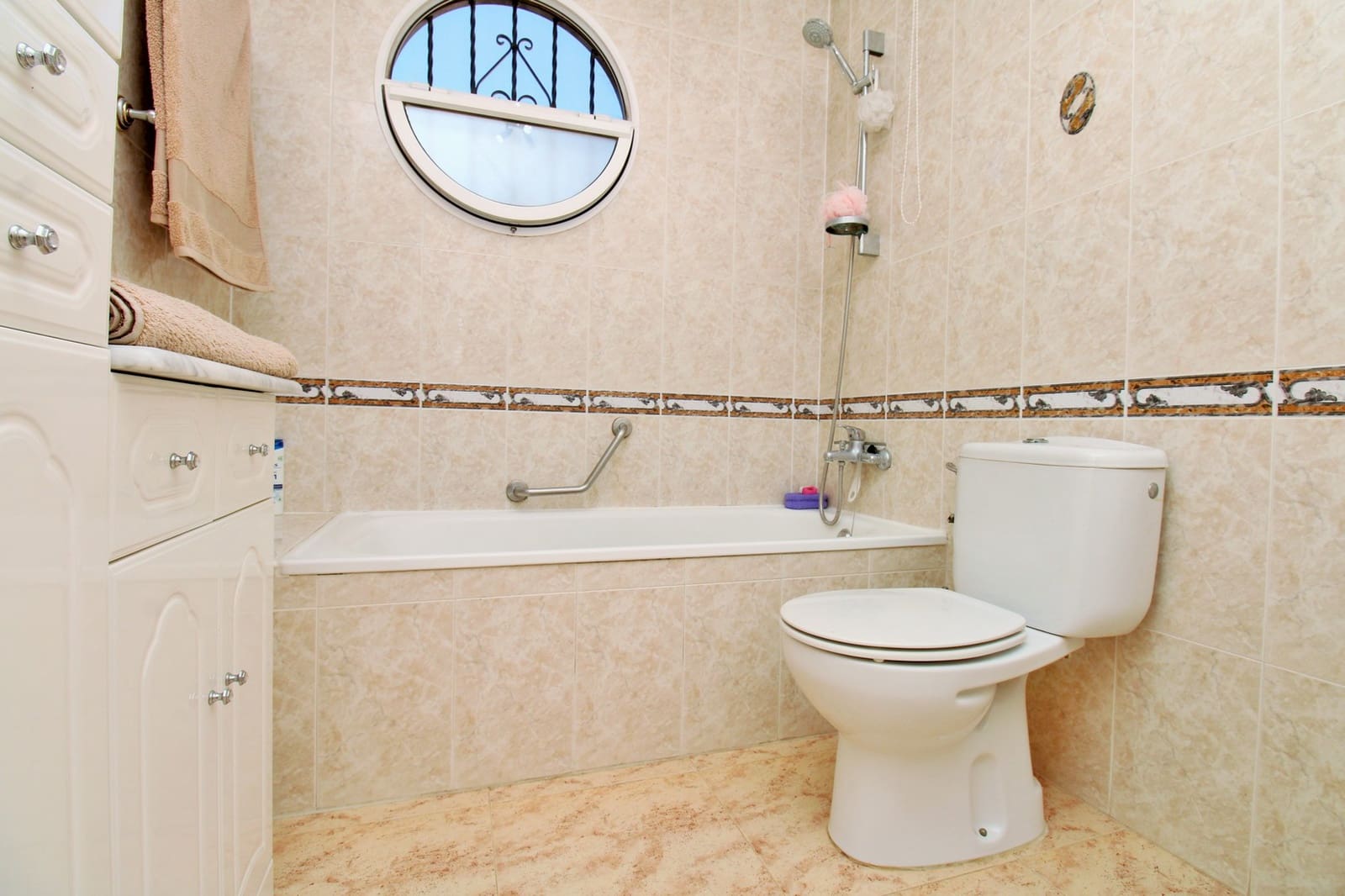 3 chambre Maison de Ville à vendre à Villamartin - 229 950 € (Ref: 10103574)
