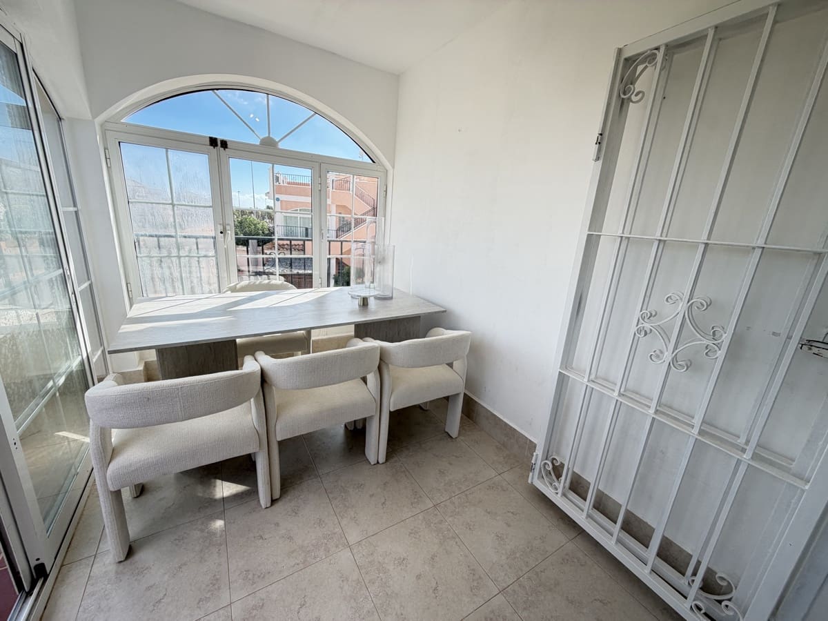 Apartamento de 2 habitaciones en Orihuela Costa en venta con piscina - 205.000 € (Ref: 10112211)