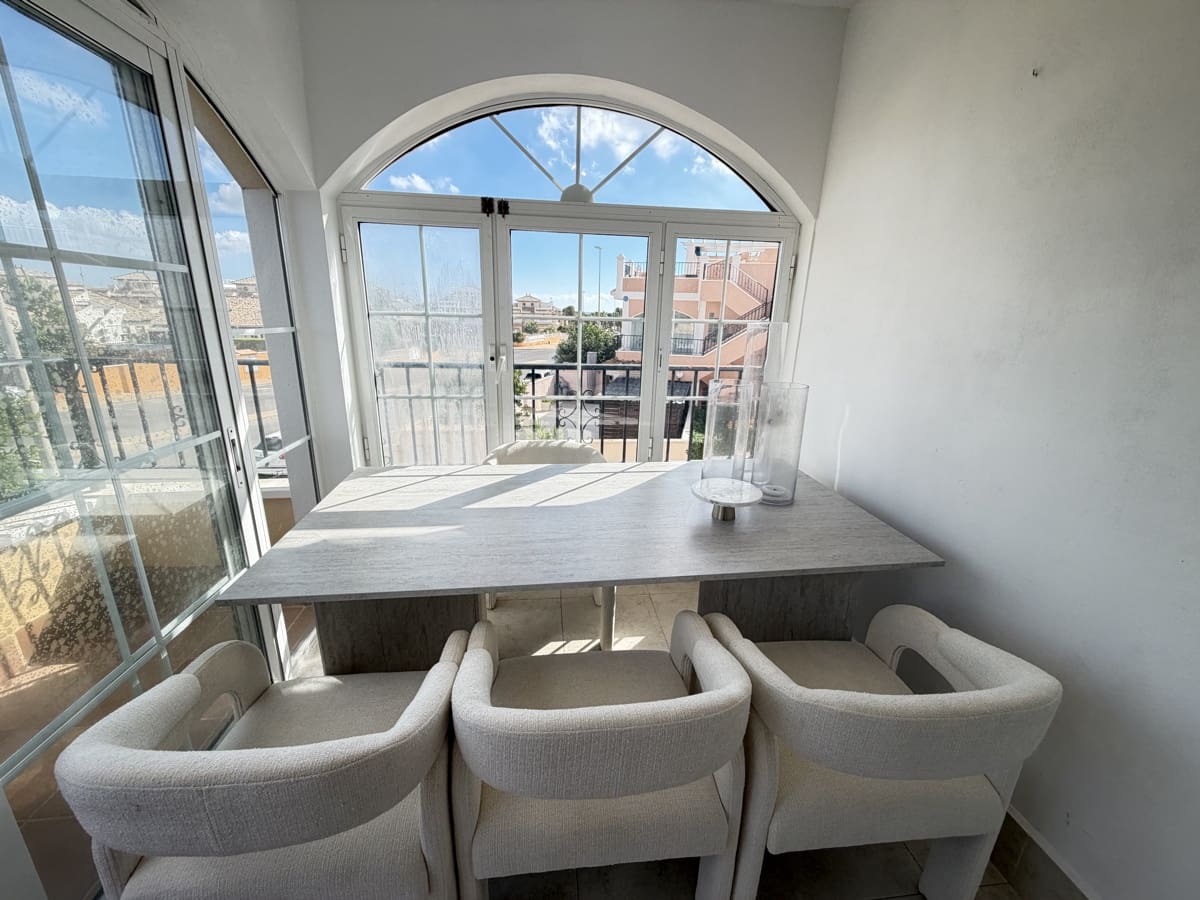 Apartamento de 2 habitaciones en Orihuela Costa en venta con piscina - 205.000 € (Ref: 10112211)