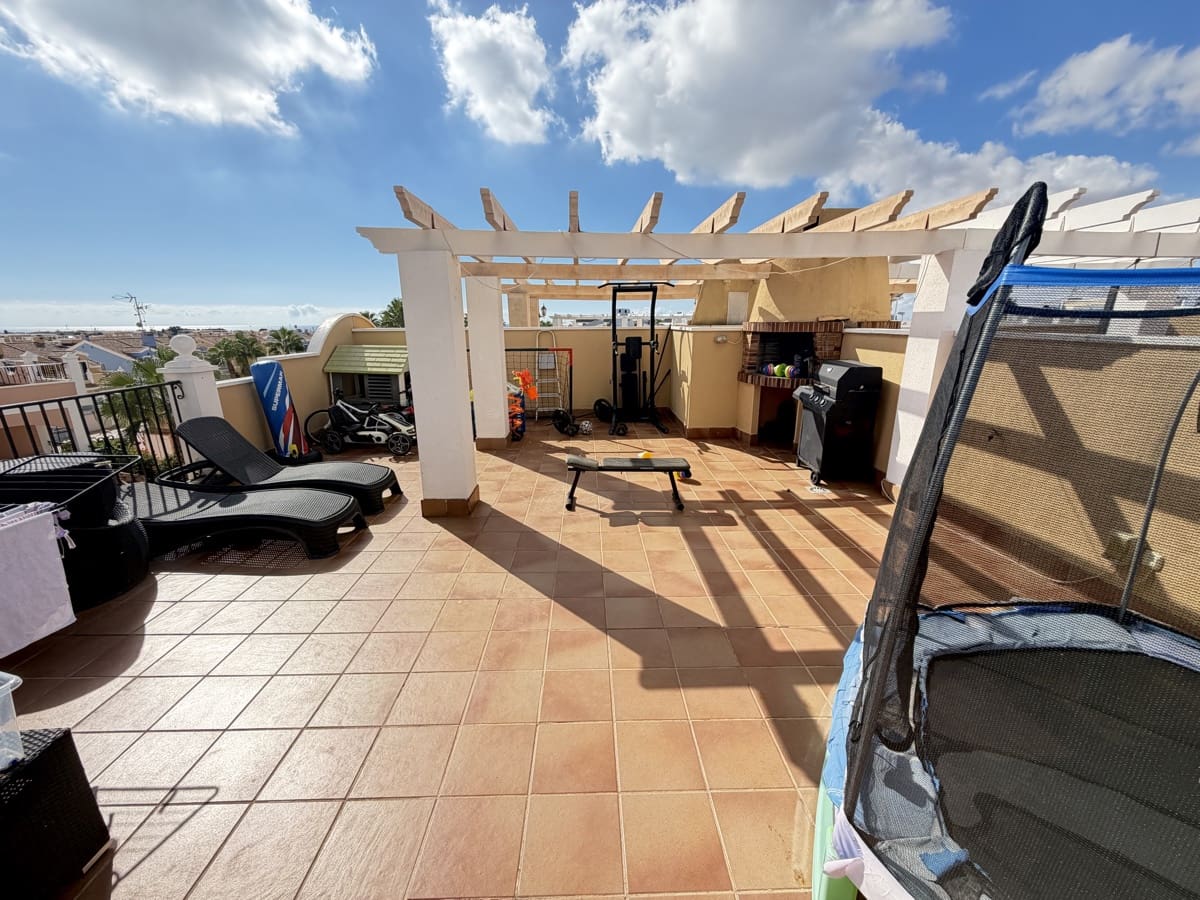 Apartamento de 2 habitaciones en Orihuela Costa en venta con piscina - 205.000 € (Ref: 10112211)