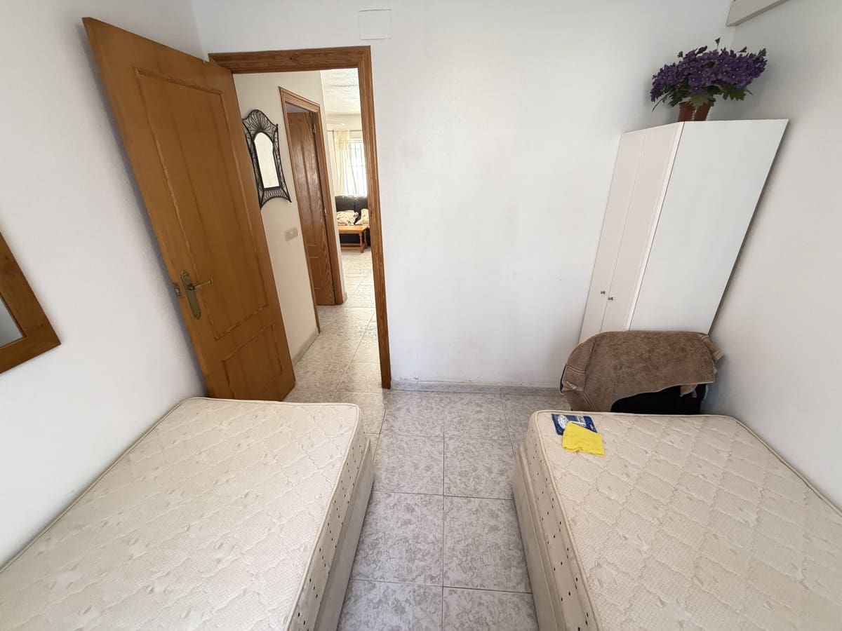 Apartamento de 2 habitaciones en Villamartin en venta - 159.995 € (Ref: 10112212)